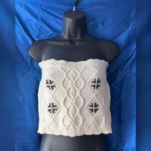 NWOT Pearl Beaded Cropped Top